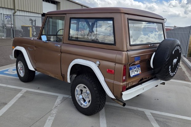 1974 Ford Bronco 302 3-Speed