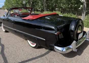 1950 Ford Custom Deluxe Convertible Coupe
