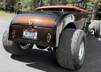20-Years-Owned, 383-Powered ’29 Ford Roadster