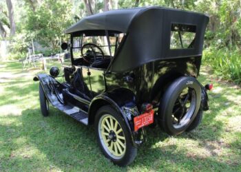 1926 Ford Model T Touring at No Reserve