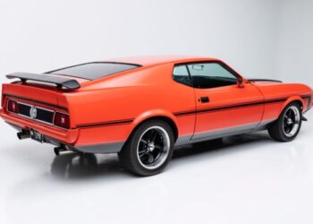 Mach 1-Style 1971 Ford Mustang SportsRoof 351 5-Speed