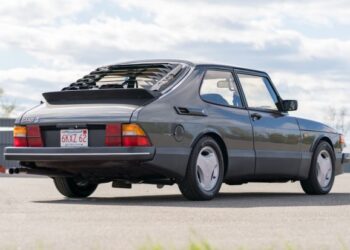 1986 Saab 900 Turbo SPG at No Reserve