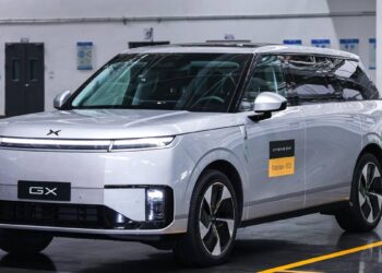 China Has Started Mass-Producing Robotaxis Before Tesla