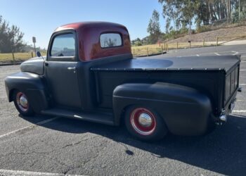 302-Powered 1950 Ford F-1 Pickup