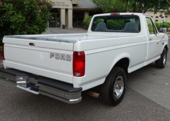 1994 Ford F-150 XL at No Reserve