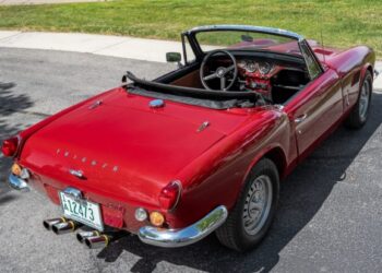 GT6-Powered 1968 Triumph Spitfire Mk III