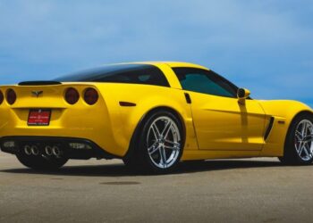 4,400-Mile 2007 Chevrolet Corvette Z06 2LZ