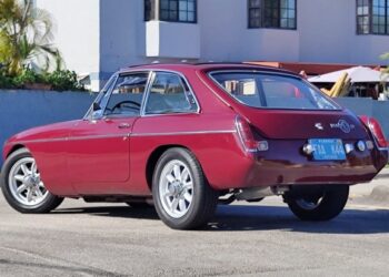 1967 MG MGB GT