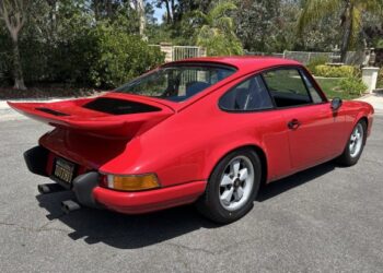 35-Years-Owned, 2.3L-Powered 1971 Porsche 911T Coupe 5-Speed