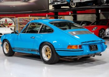 3.2L-Powered 1977 Porsche 911S Coupe 5-Speed