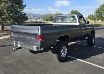 5.3L Vortec-Powered 1986 Chevrolet K20 Scottsdale 4×4