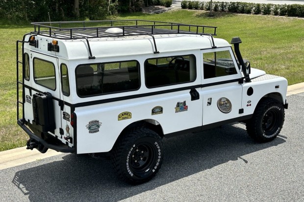 1986 Land Rover Santana 109 Series IV