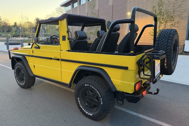 1991 Mercedes-Benz 250GD Wolf 4-Speed