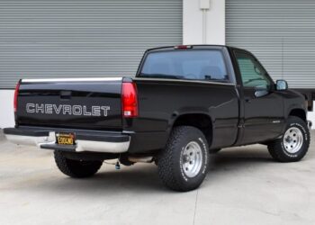 One-Owner, 38k-Mile 1995 Chevrolet C1500 Cheyenne 5-Speed