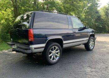 1995 Chevrolet Tahoe LS 2-Door 4×4 at No Reserve