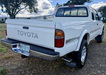 1998 Toyota Tacoma Limited XtraCab TRD 4×4 V6 at No Reserve