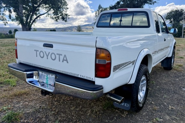1998 Toyota Tacoma Limited XtraCab TRD 4×4 V6 at No Reserve