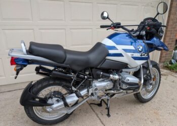 112-Mile 2001 BMW R1150GS at No Reserve