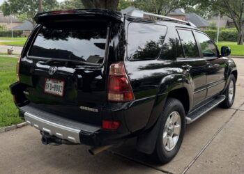 One-Owner 2004 Toyota 4Runner Limited V8 4WD at No Reserve