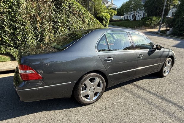 2005 Lexus LS430 Ultra Luxury Package at No Reserve