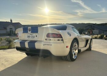 7k-Mile 2006 Dodge Viper SRT-10 VOI.9 Edition Coupe