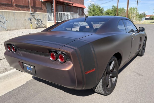 Carbon-Fiber-Bodied 2008 Dodge Charger SRT8