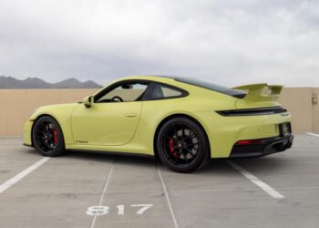 2026 Porsche 911 Carrera GTS Coupe