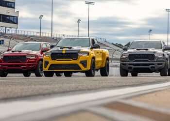 Ram Is Bringing Back The Simpler Hemi V8 Truck Buyers Wanted