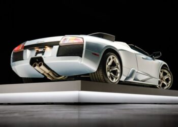 2005 Lamborghini Murcielago Roadster 6-Speed