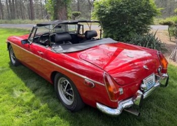 1974 MG MGB Roadster