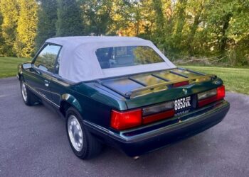 1991 Ford Mustang Convertible 5-Speed at No Reserve