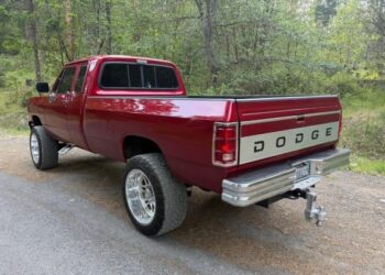 1993 Dodge Power Ram W250 Club Cab Cummins 4×4