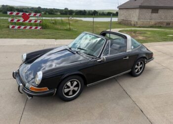 1969 Porsche 911E Targa 5-Speed