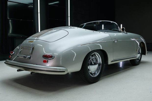 Porsche 356 Speedster Replica by Mitsuoka