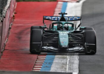 Aston Martin Honda’s key focus with no upgrade until summer