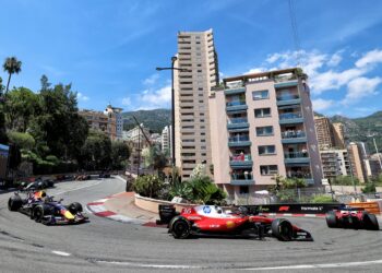 How Mercedes’ rivals hopes imploded in Monaco