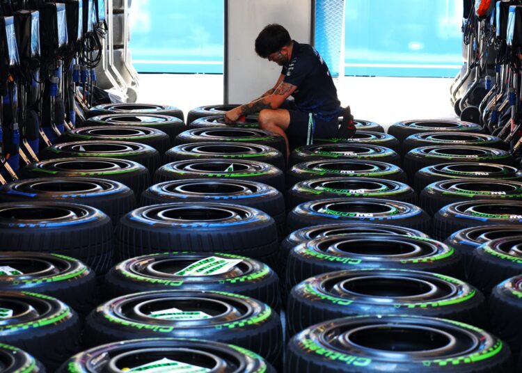 F1’s deal with Pirelli extended