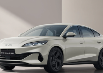 Driving a Chinese Car From Canada or Mexico Into America Could Be Banned