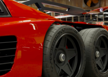 Ferrari Testarossa 6×6 Somehow Exists And Just Took Its First Drive