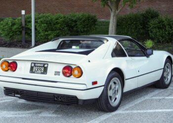 1989 Ferrari 328 GTS