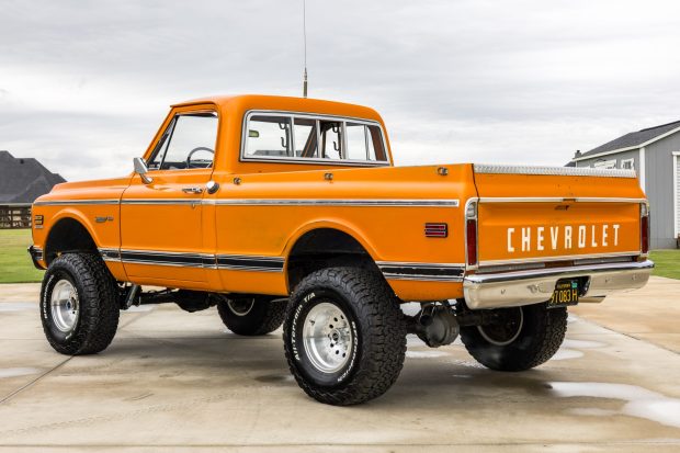 350-Powered 1971 Chevrolet K10 Custom Deluxe Pickup 4×4