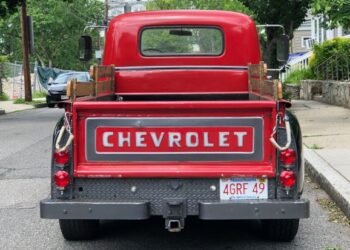1955 Chevrolet 3600 Pickup 4-Speed at No Reserve