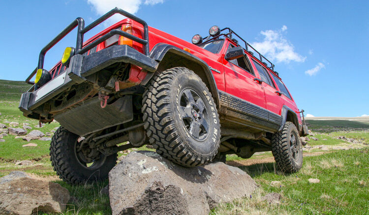 What Are The Differences Between Locking And Limited-Slip Differentials?