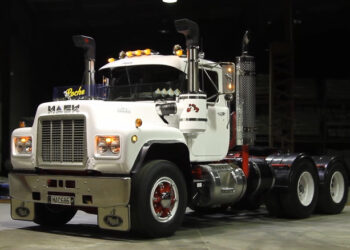 This Diesel Engine Changed The Way Heavy Trucks Make Power