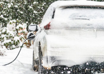 Do Hybrid Vehicles Lose Efficiency In Temperature Extremes The Same Way As EVs?