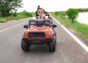 Here’s How To Convert A Power Wheels Car To Use A Drill Battery