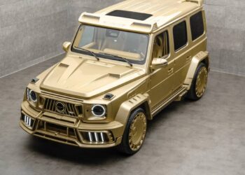 Mansory Turned the Mercedes G-Class Into a Rolling Gold Bar