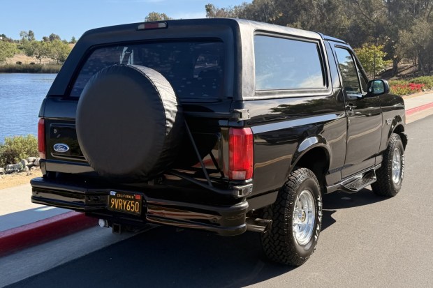 Single-Family-Owned 1995 Ford Bronco XLT Sport at No Reserve