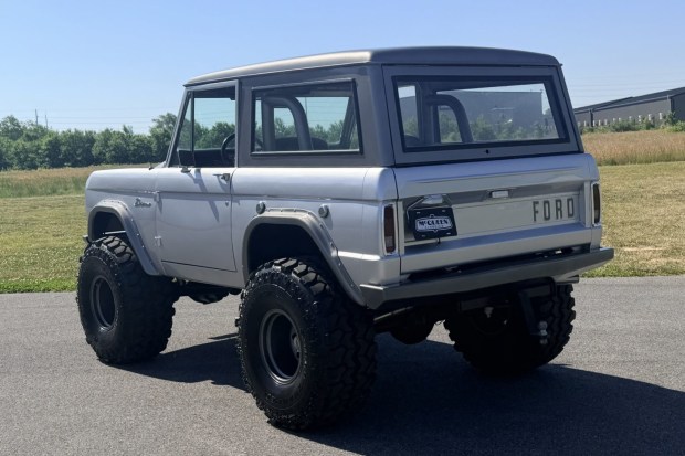 1969 Ford Bronco 3-Speed