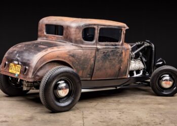 239 Flathead-Powered 1930 Ford 5-Window Coupe 5-Speed